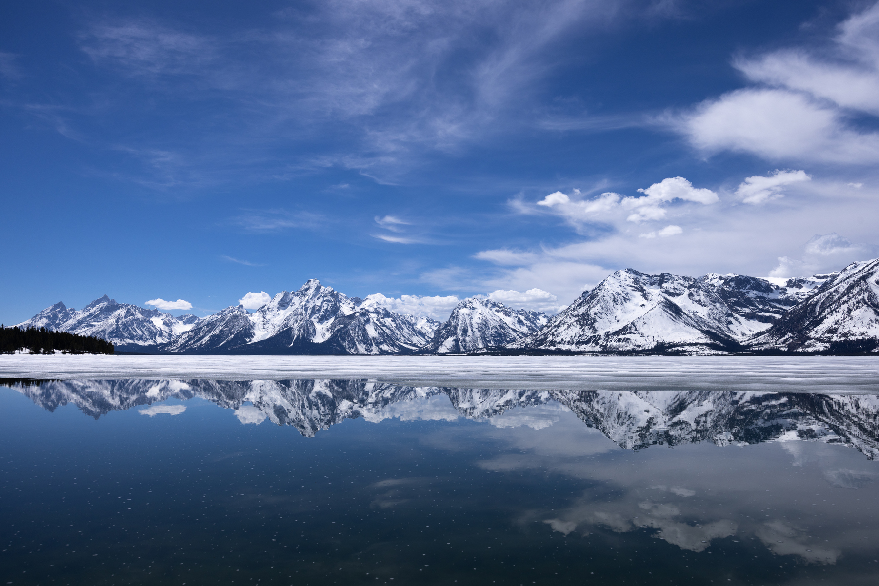 quitandtravel preeti.photography travel photography grand teton national park wyoming mountain reflection